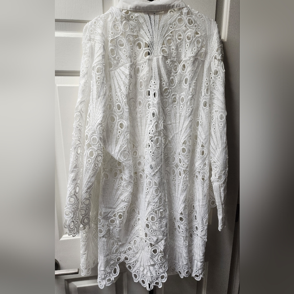 Adiva White Lace Top - Picture 2 of 4